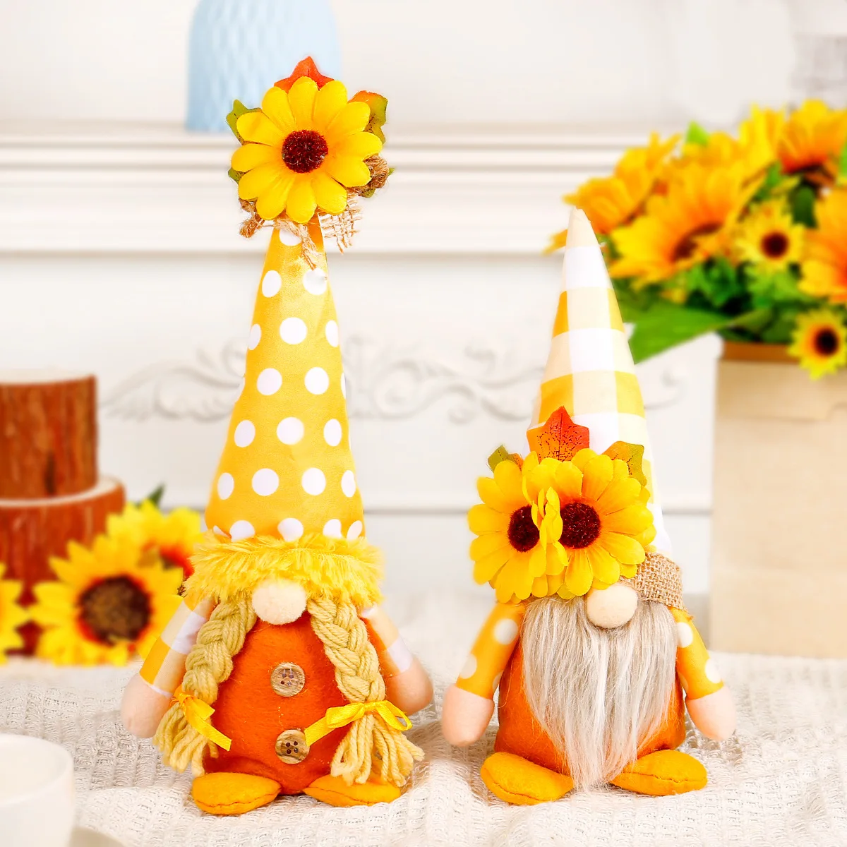 

Thanksgiving Autumn Sunflower Couple's Faceless Old Man Rudolph Doll Standing Posture Decoration Faceless Doll Decoration