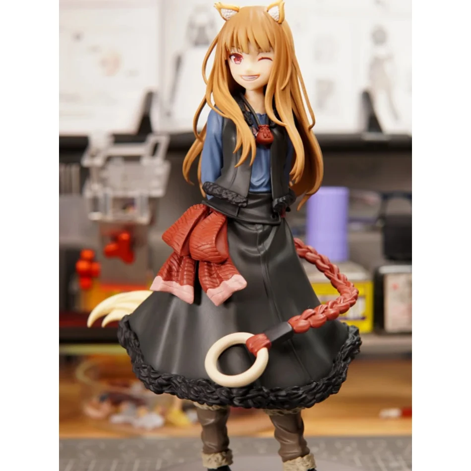 17 سنتيمتر أنيمي التوابل والذئب الشكل اللعب 17 سنتيمتر هولو الشكل عمل دمية لطيف الفتيات البلاستيكية لعبة مجسمة للأطفال هدايا عيد الميلاد في الأوراق المالية