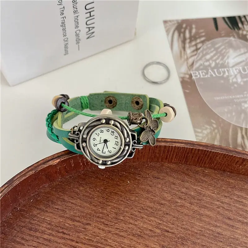 Xiaoxiang Fashionable Retro Bracelet Chain Watch for Female Students, Ins High-Level Appearance, Simple Bracelet Watch view 2