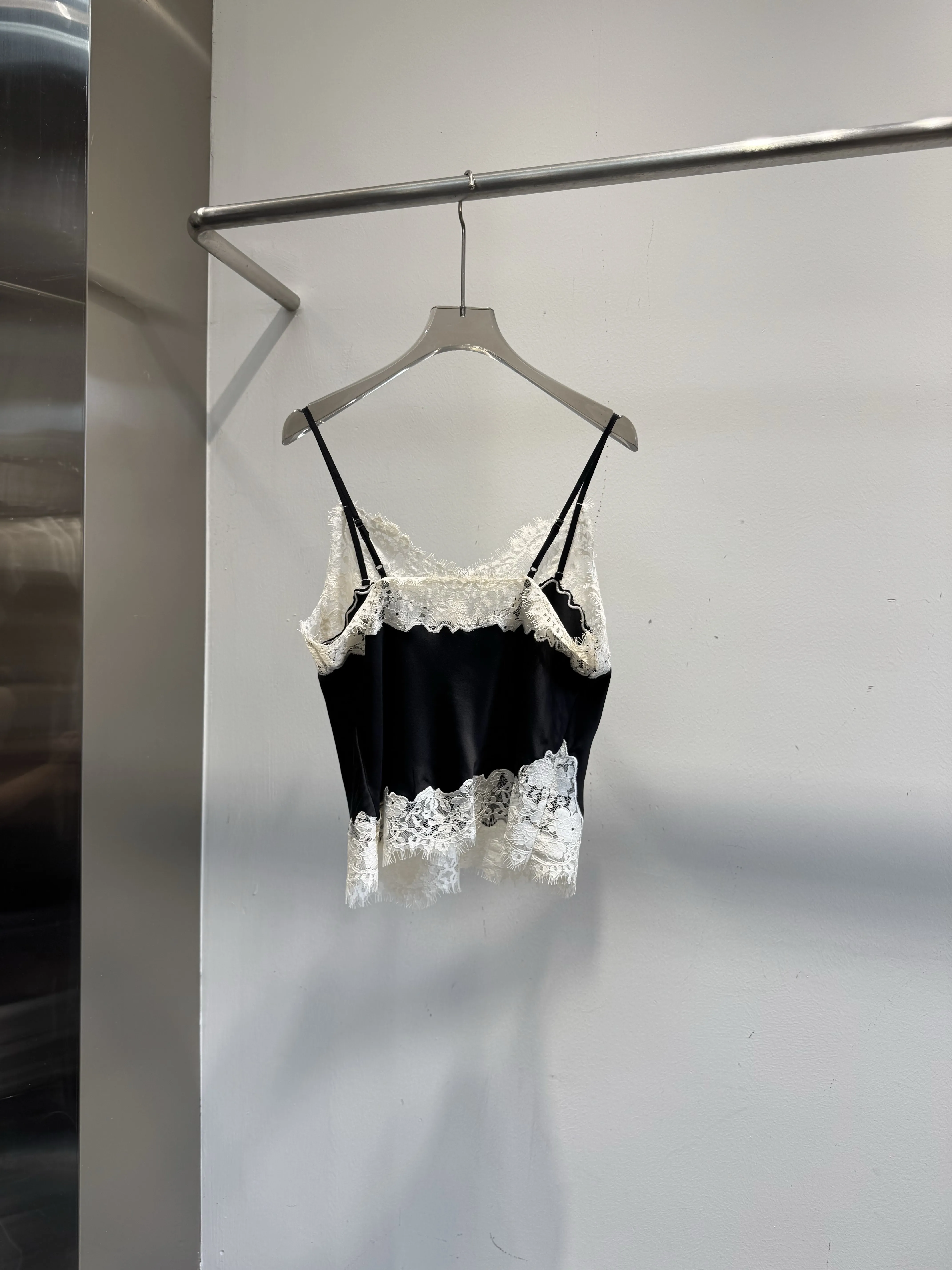 2026 Summer New Romantic and Sexy Lace Strap