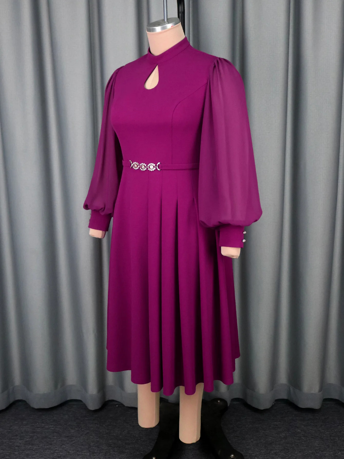 우아한 중간 길이 드레스 여성용 대형 사이즈 하이 칼라 컷아웃 디자인 쉬폰 랜턴 소매 라인스톤 이브닝 가운