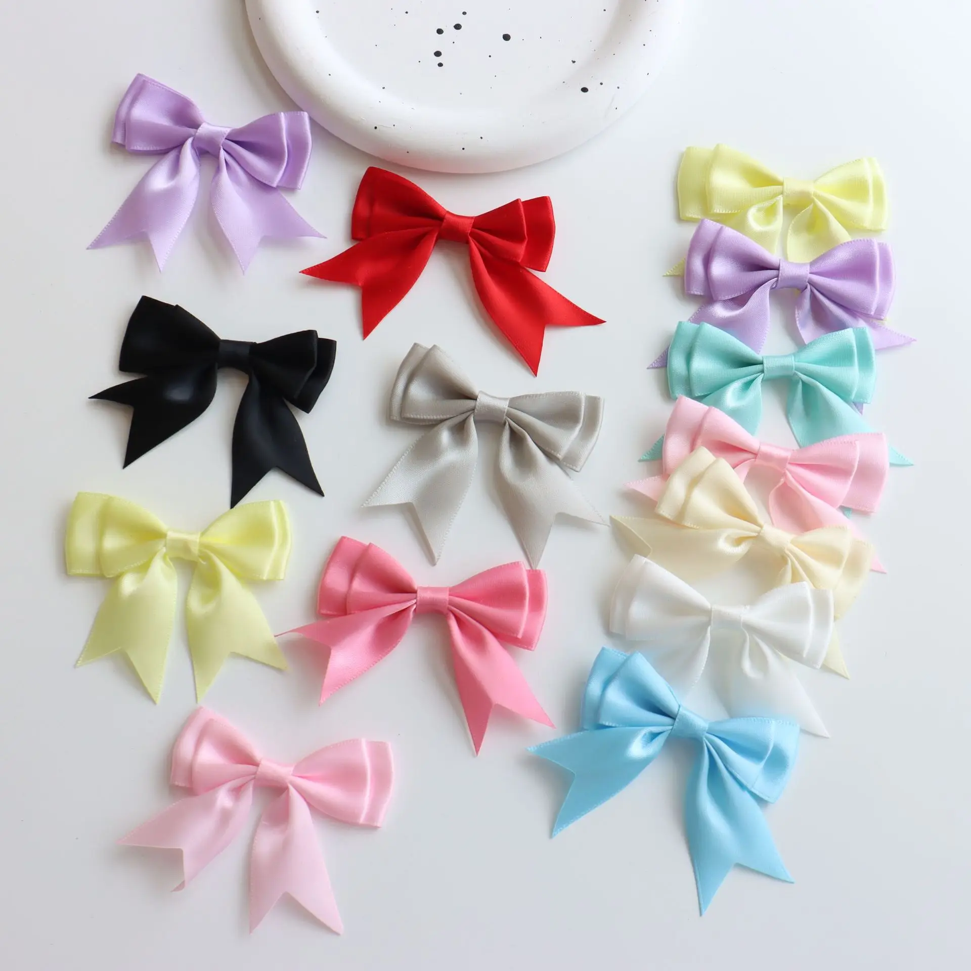 10 Stück/Set Satinband-Schleife Bunte Polyester-Doppelschicht-Schleife für DIY-Nähprojekte, Hochzeitsdekoration, Haarnadeln, Kleidungszubehör – Detail 3