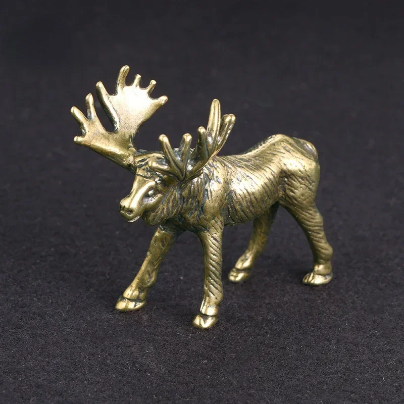 Creative Crafts Solid Brass Elk Figurines Retro Animal Moose Small Statue Desk Ornament Tea Pet Table Decor Crafts Accessories