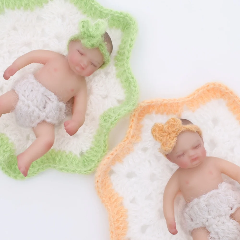 4인치 클로베이 미니 실리콘 인형 귀여운 전신 소프트 실리콘 리본 인형 실물 같은 촉감 수제 장난감 어린이 선물