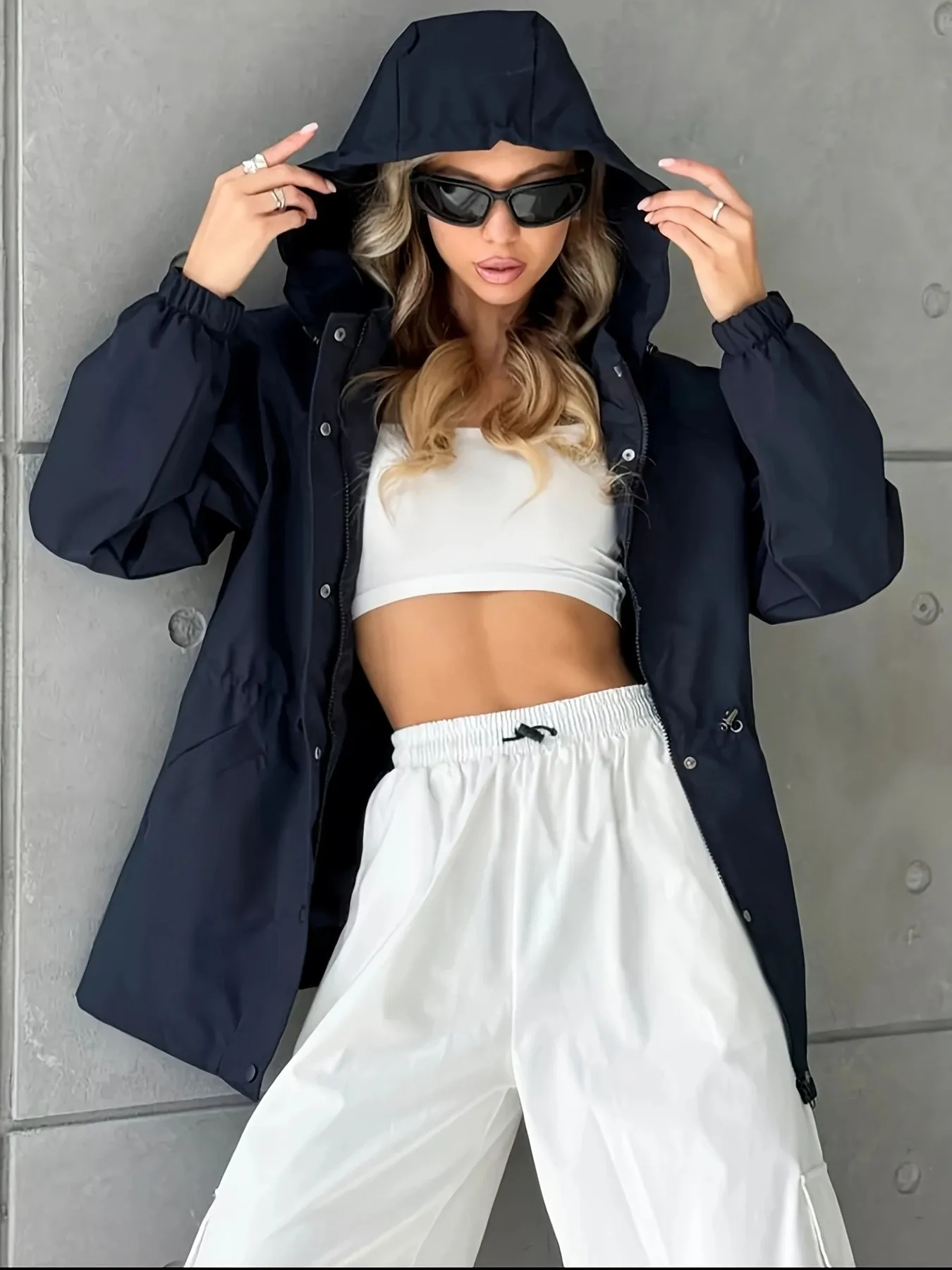 

Women's Autumn New Style Slim Fit Waterproof Coat Windproof Fleece Lined Hooded Jacket Comfortable Casual Commute Style