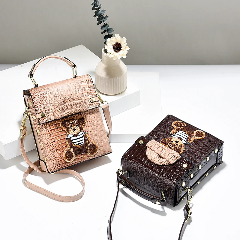 2024 Trend Cell Phone Bag Women Designer Cross Body Bag High Quality PU Leather Small Flap Shoulder Bag Teenager Student Purses