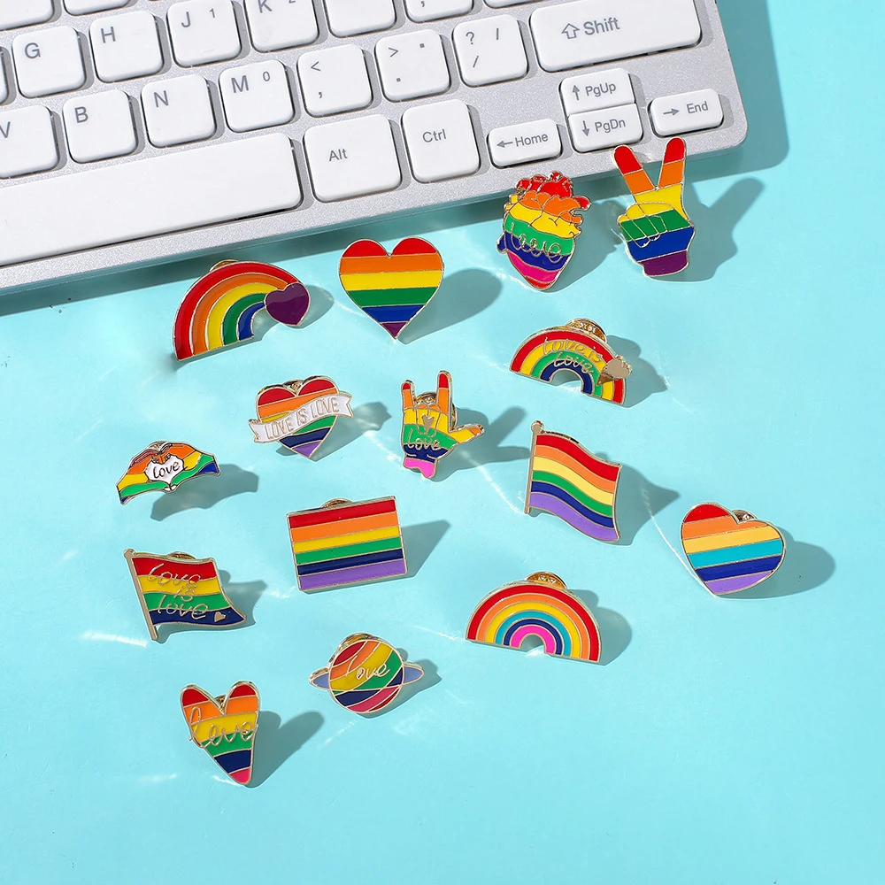 20Pcs Random Enamel Pins Pride Lesbian Gay Rainbow Flag Brooch Pansexual Asexual Bisexual Transgender Symbol Heart Badge Jewelry