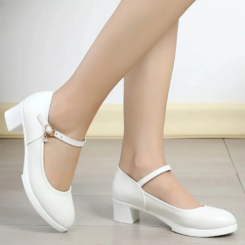 

Весенняя темпераментная обувь из натуральной кожи 2024, женская обувь на высоком каблуке, модная женская обувь со стразами