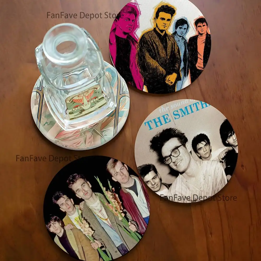 T-The S-Smiths Band 2D Pattern round Wooden Coaster Decorative Coffee Cup for Use in Coffee Shops Bars Wine Beer