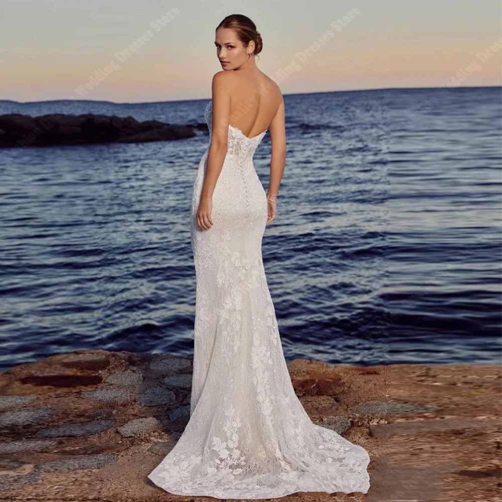 Luxurious Vintage Lace Appliques Wedding Dresses Elegant Modern Backless Sweep Train Bridal Gowns Sexy Sleeveless Mermaid 2024