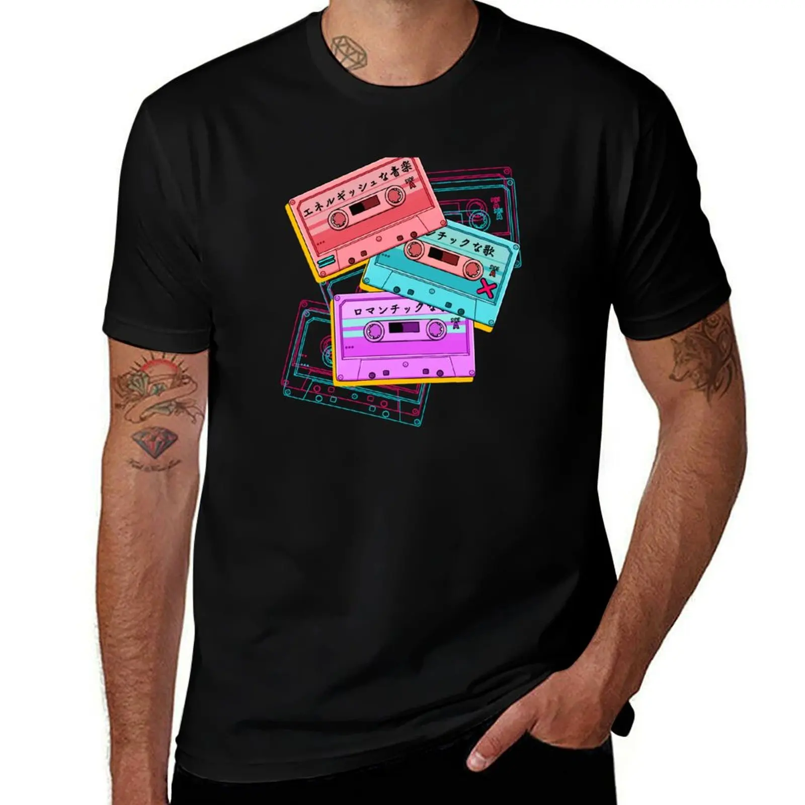 Japanese Version: The cute set of retro mixtapes (80s, 90s style) on the black background T-Shirt