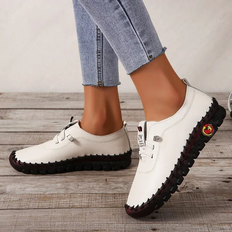 Sneakers Damesschoenen Loafers Strikken Lederen Platte Nieuwe Lente 2024 Casual Comfortabele Moeder Schoen Mujer Zapatos Chaussure Femme