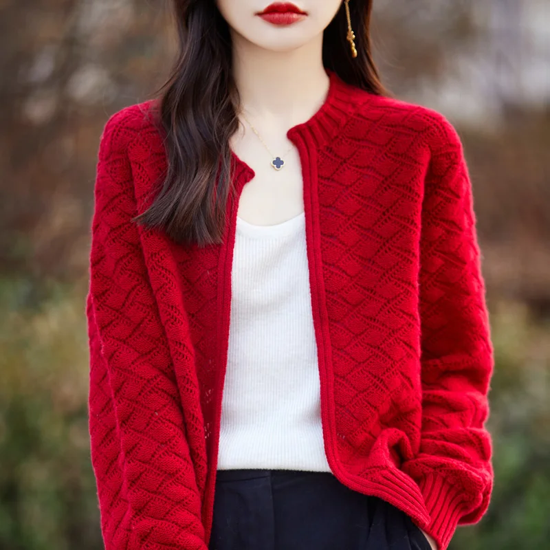 Spring and autumn new pure wool knitted coat female hollow-out short design sense of a casual sweater cardigan with temperament