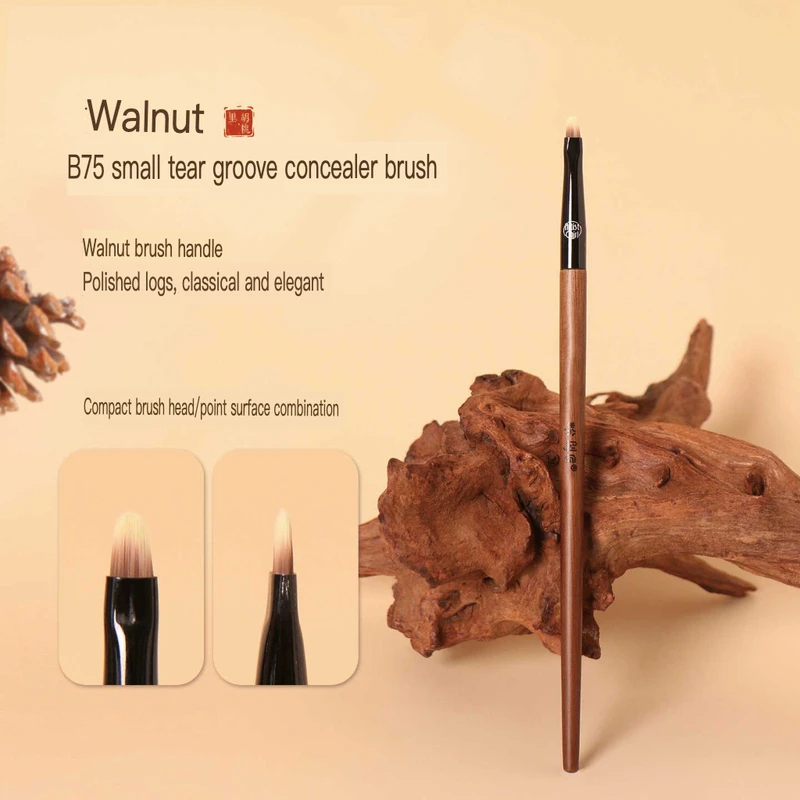 Painter  B75 Small Tear Trough Concealer Brush, Tongue-Shaped Flat Head, Seamless Details For Nasolabial