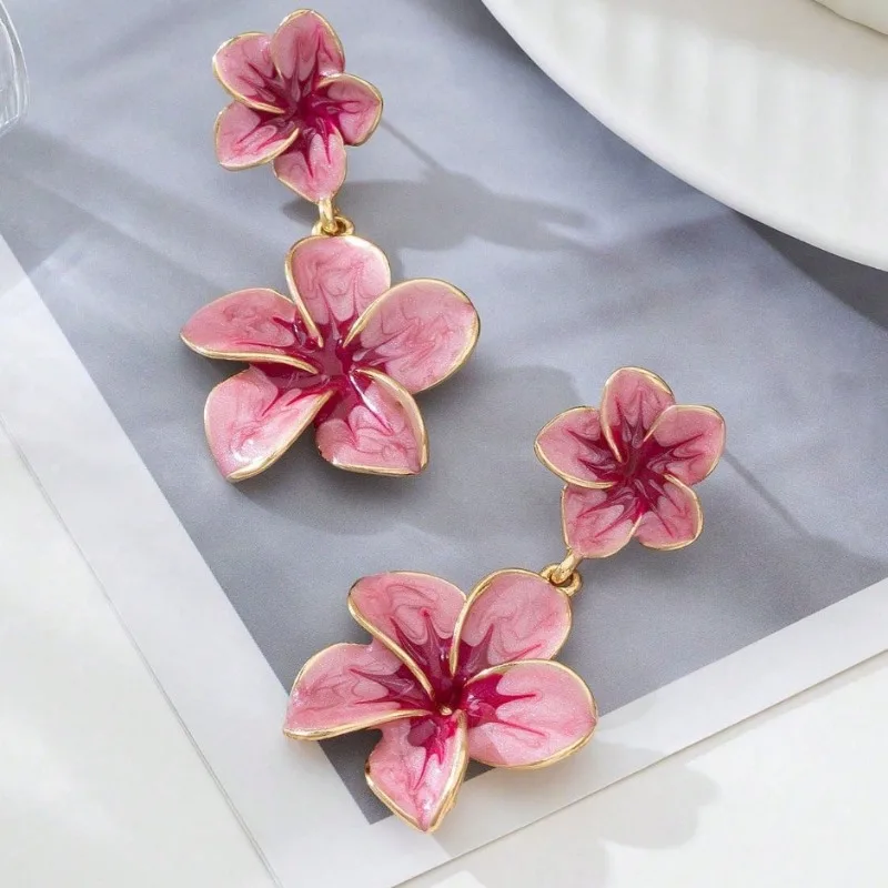 Flower Earrings European Pastoral Enamel Irregular Bold Design Women Daily Elegant Vintage Versatile Long Drop Earring 2026 Gift