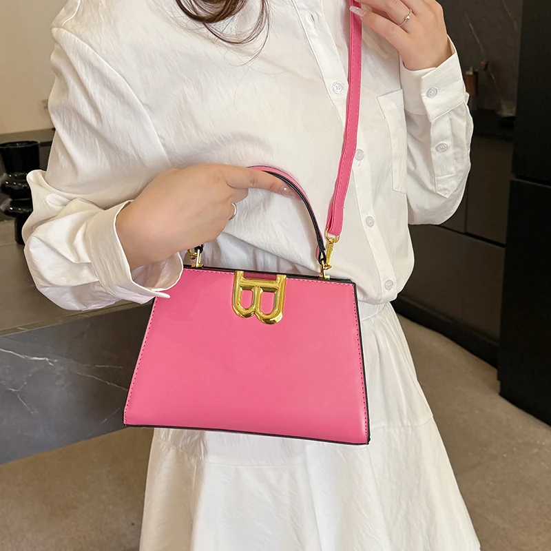 

Ladies Fashion Minimalist Crossbody Shoulder Bag High-end Unique Style Exquisite Texture for Work Shopping Carry