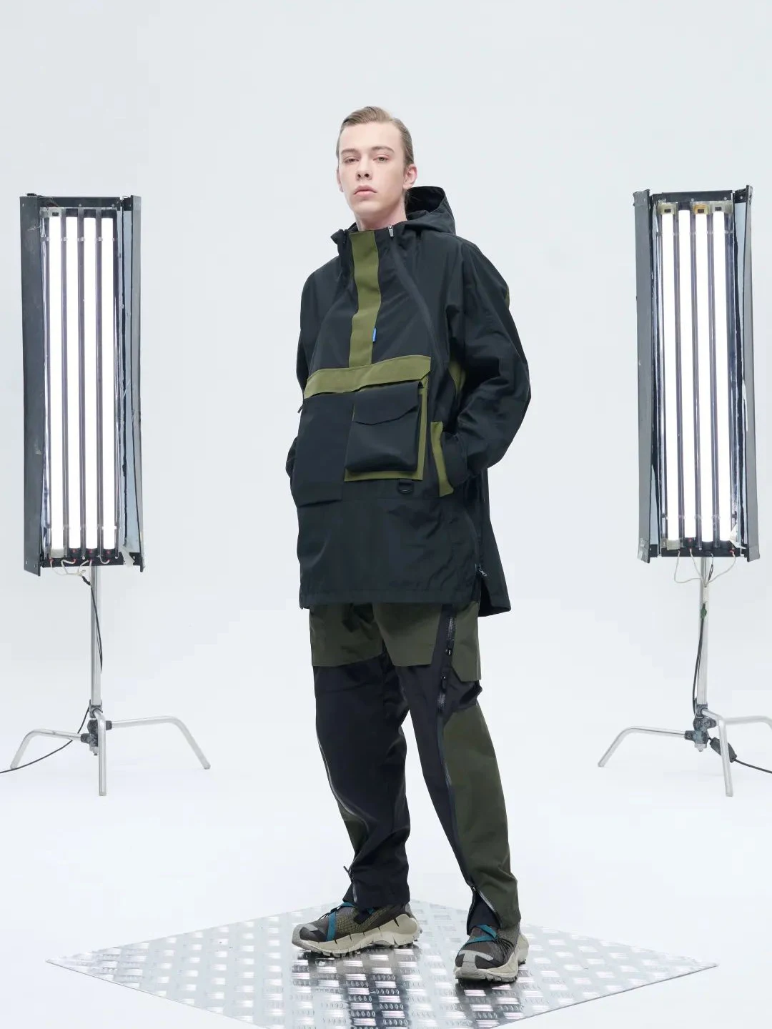 REINDEE LUSION 21FW 0146  OUTDOOR WATERPROOF HARDSHELL JACKET deconstructed splicing techwear Storm Jackets mid-length coat