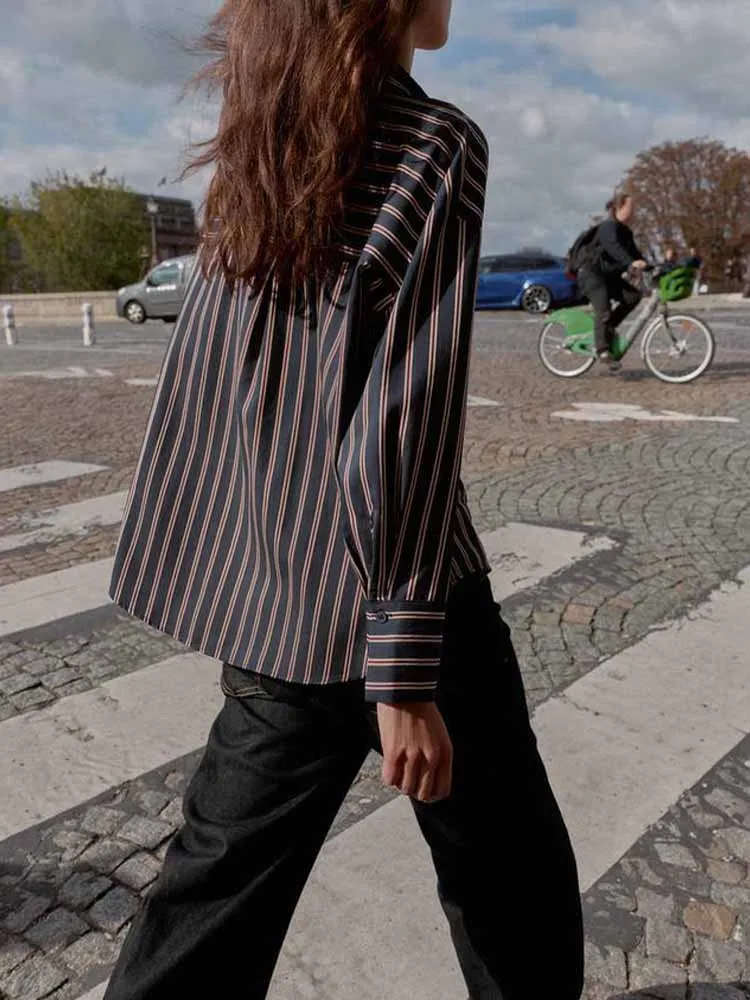 النمط الأوروبي والأمريكي الشتاء المرأة الجديدة مزاجه عارضة بسيطة طية صدر السترة بأكمام طويلة زر أسفل قميص مخطط #2