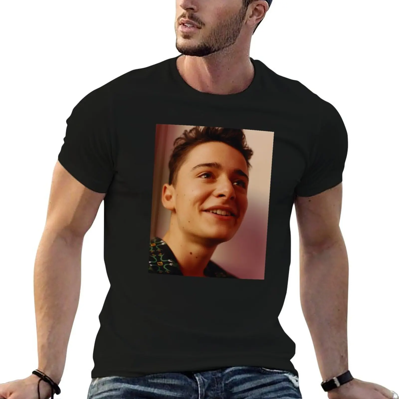 Noah Schnapp T-Shirt Festival Party Tee Top