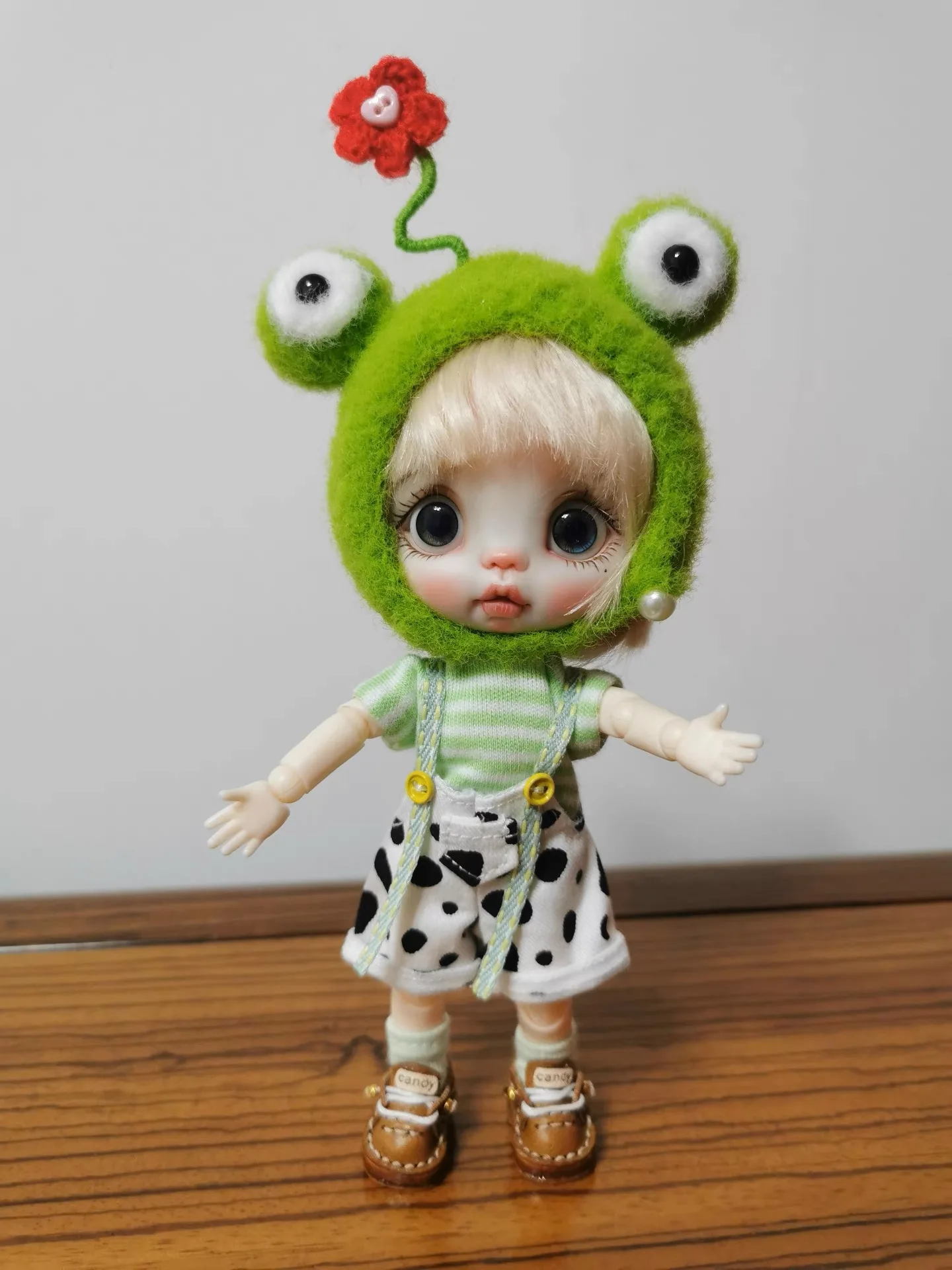 

Dula Doll Clothes Dress frog Suspenders set skirt Ob11 gsc Doll Accessories