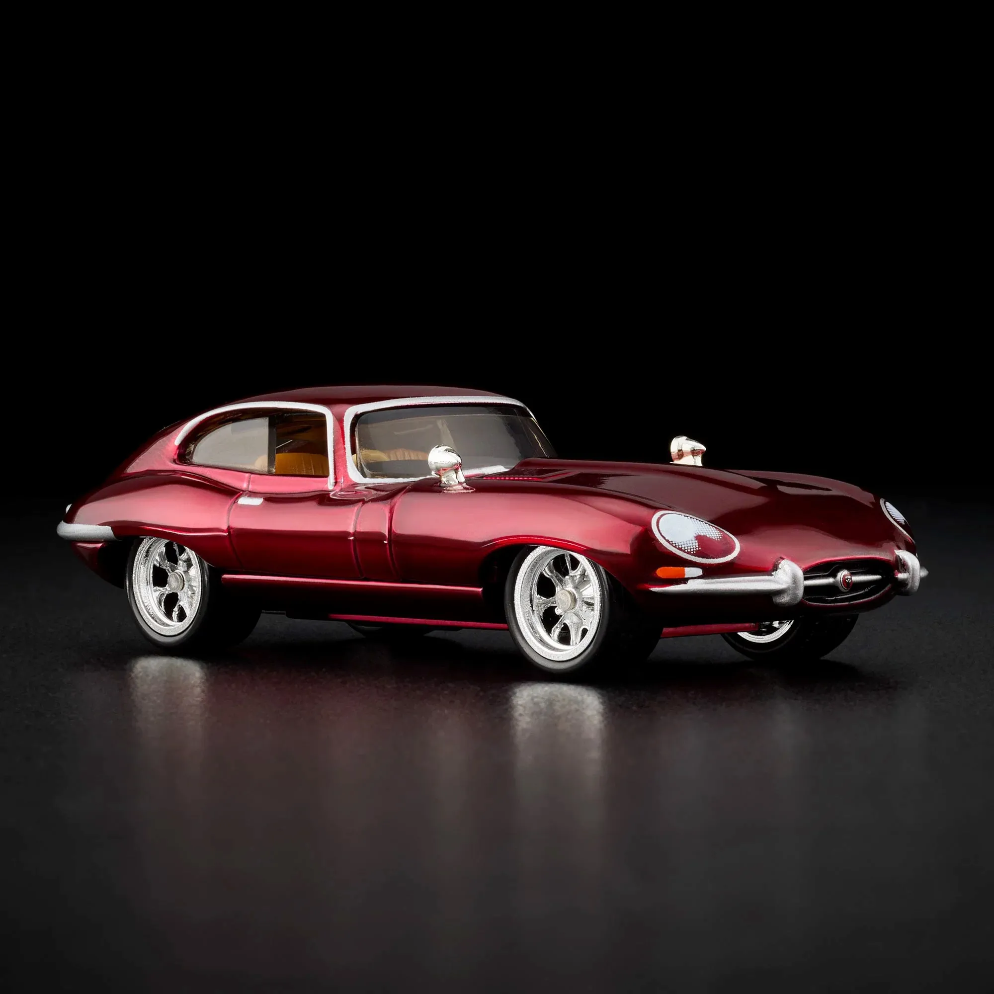 

Hot Wheels Car RLC 1964 Jaguar E-Type 1/64 Metal Die-cast Model Toy JCP68
