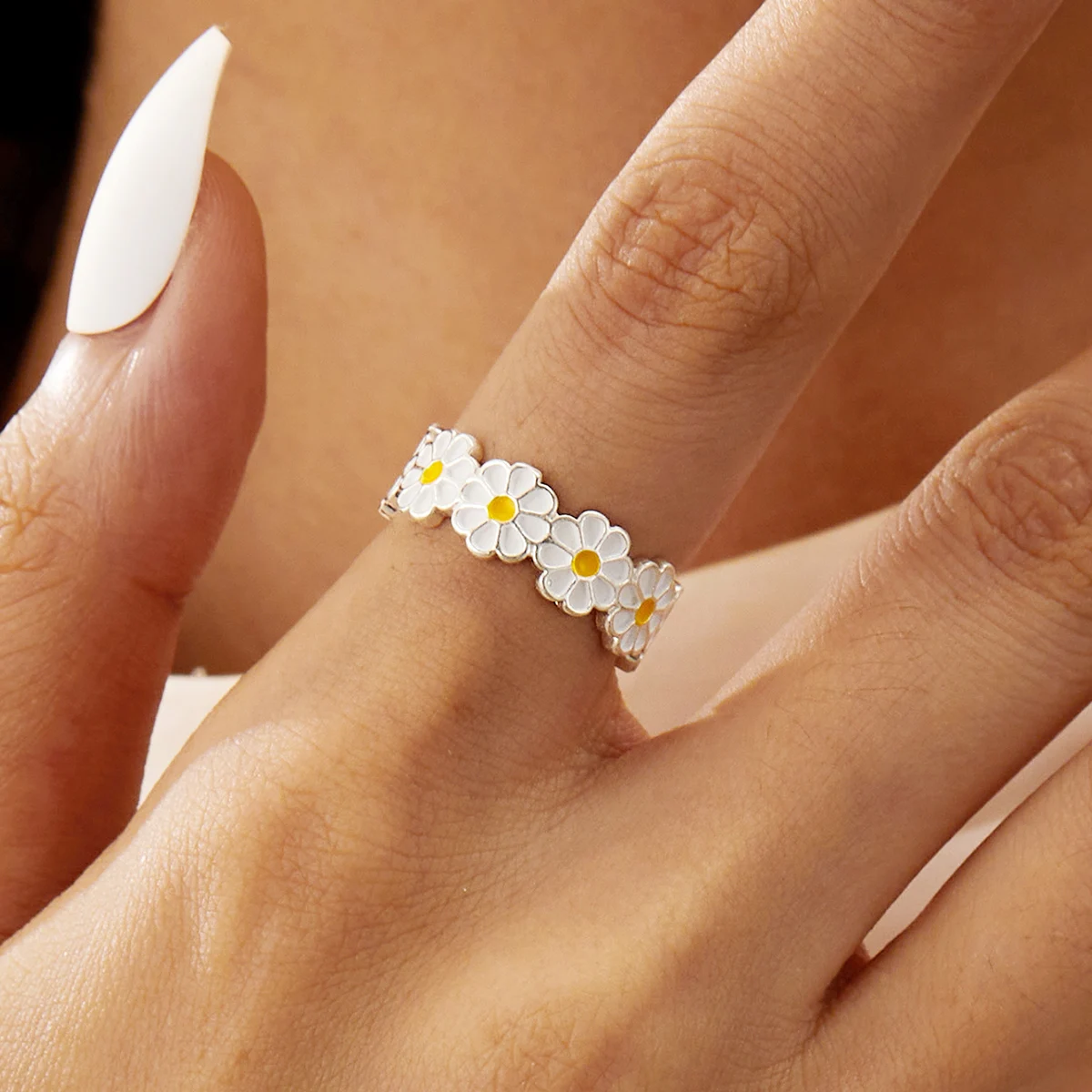 Fashion Daisy Flower Opening Rings for Women Sunflower Leaf Korean Wedding Party Bridal Finger Jewelry Adjustable Gifts