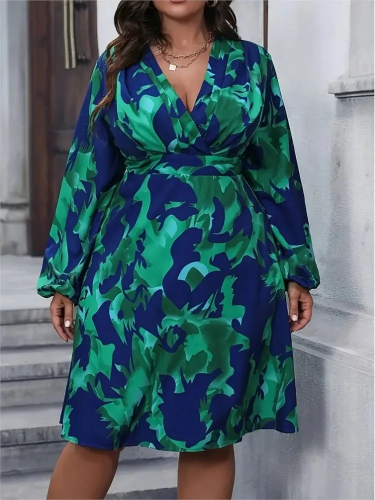 Plus Size Autumn V-Neck Mini Ruffle Dress Women Slim Waist Fashion Graffiti Print Ladies Dresses Lantern Long Sleeve Woman Dress