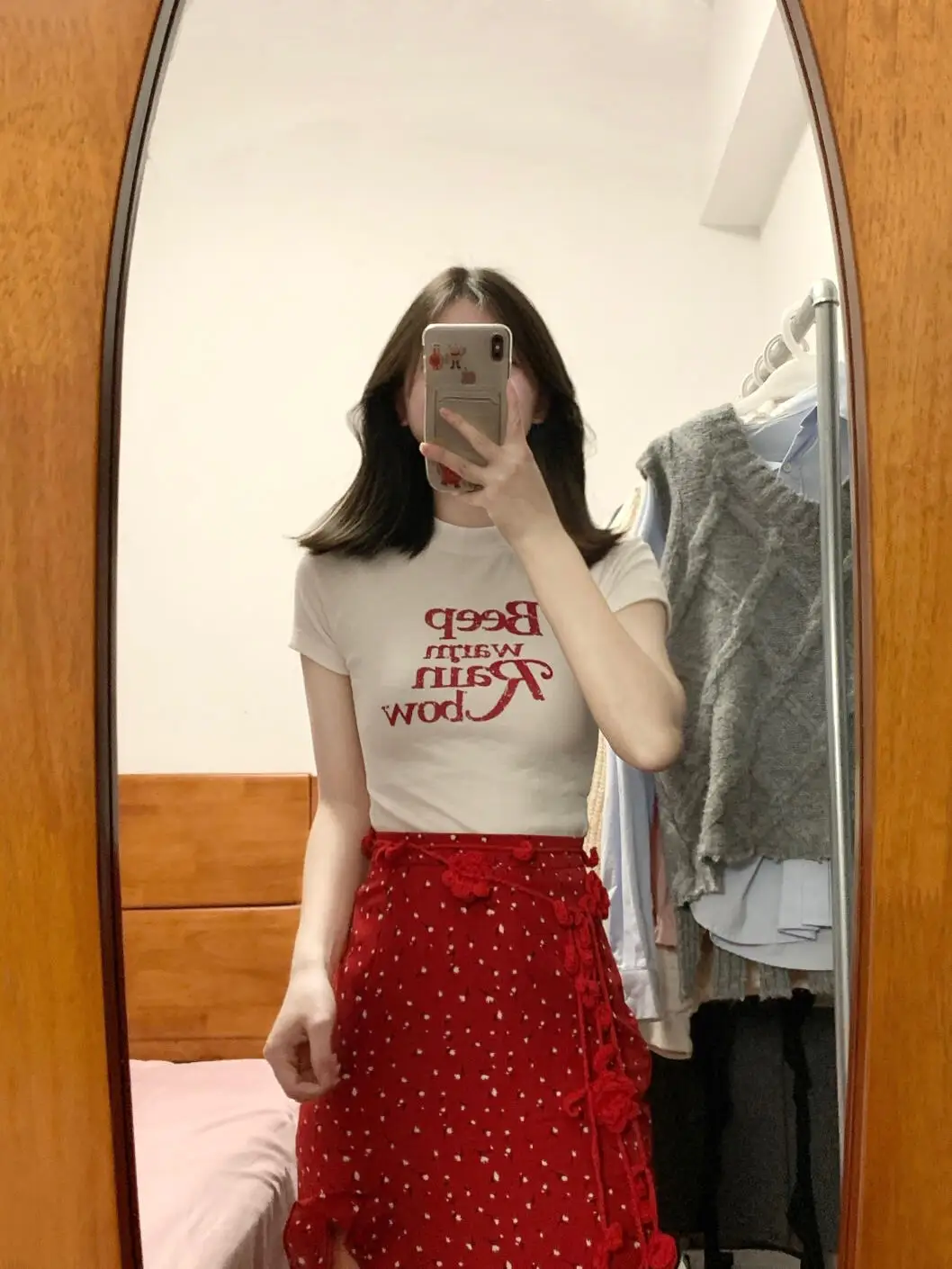 

Korean Sle Slim Fit ort Sve T-irt Women's Summer New Faionable Waist-Cinching Slimming Versatile Top Trendy