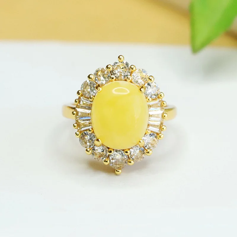 

Natural beeswax ring yellow honey amber ring finger ring female retro