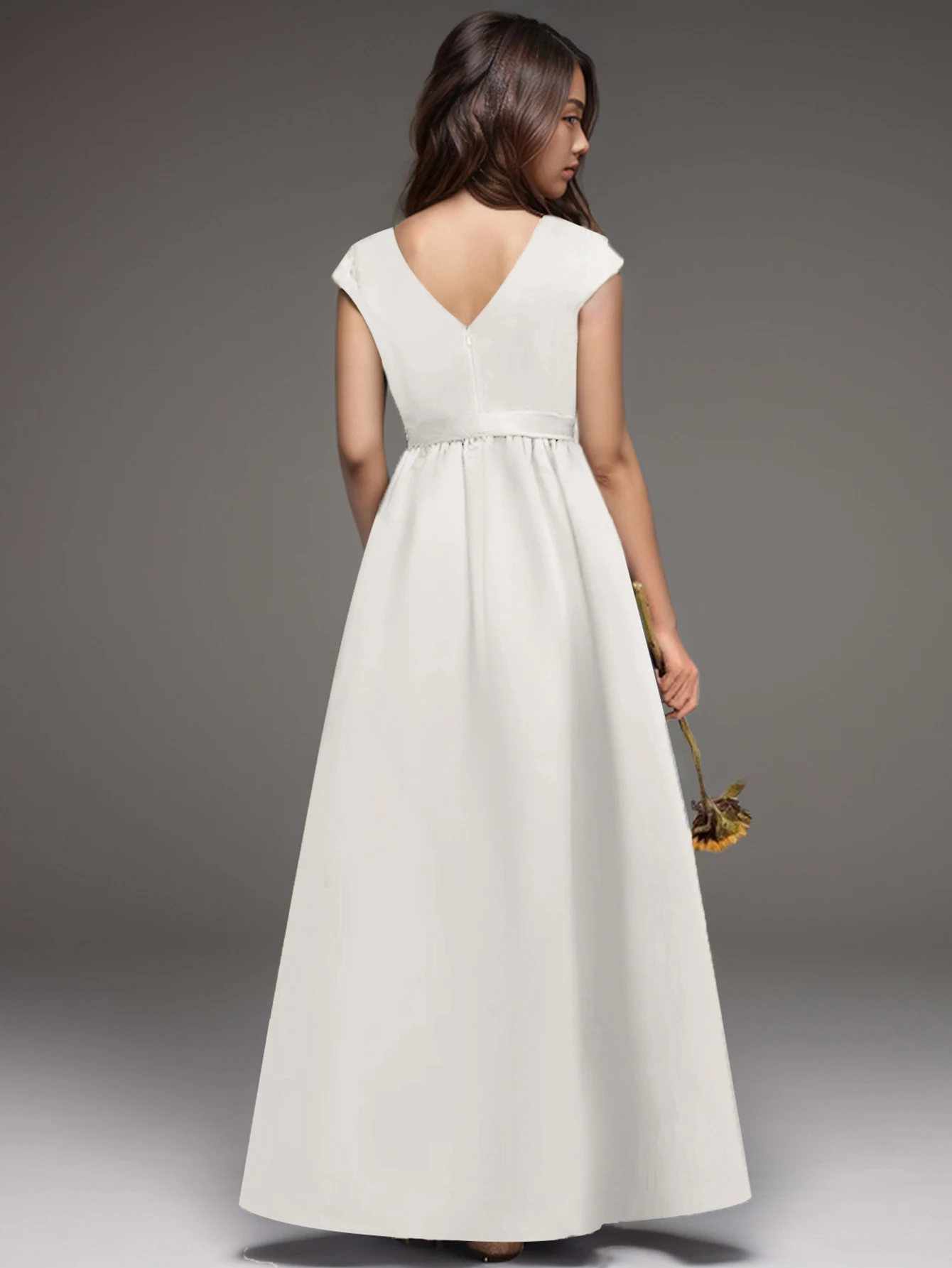 Teen Girl White Long Dress for Birthday Party Performance Featuring Elegant Evening Gown