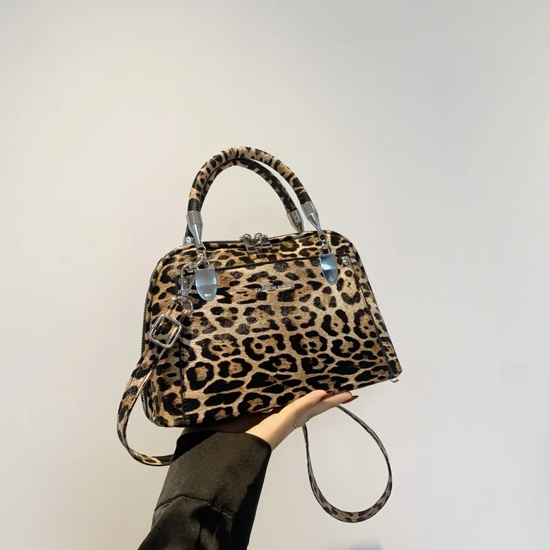 Leopard Women\'s Top-handle Bags PU Leather Rivet Letter Printing Crossbody Square Handbags Sac Luxe 2024 Fashion Shoulder Purse