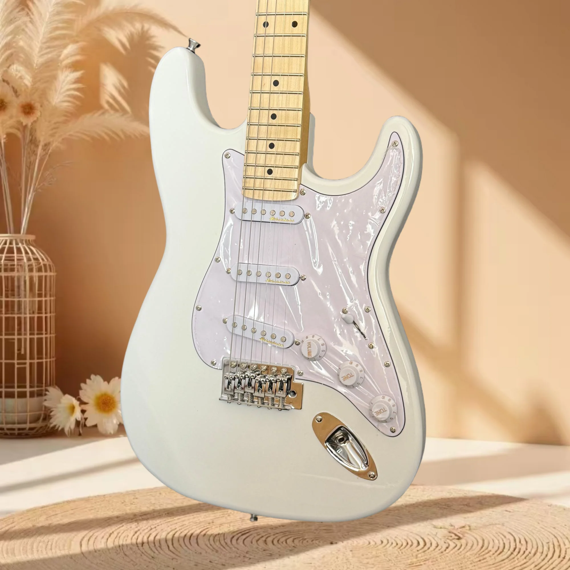 

Белая электрогитара ST00S Fortune Paulownia Wood Body 22 Tone с бесплатной доставкой