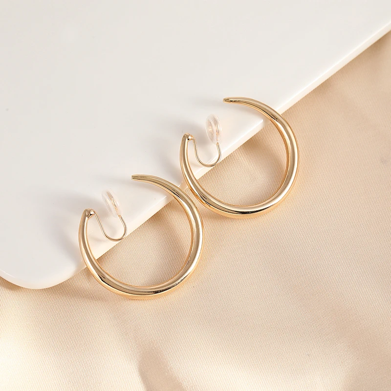 Smooth Metal Circle Hoop Clip on Earrings For Woman Fashion Temperament Non Pierced Girl\'s Daily Wear Earrings Punk Jewelry