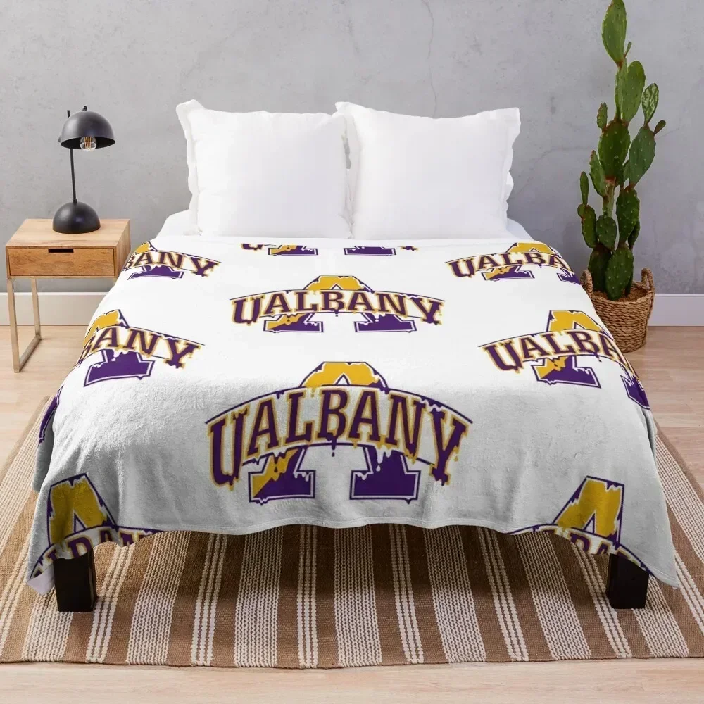 

University at Albany dripping logo Throw Blanket Luxurious Soft Fuzzy Blanket for Sofa Bed