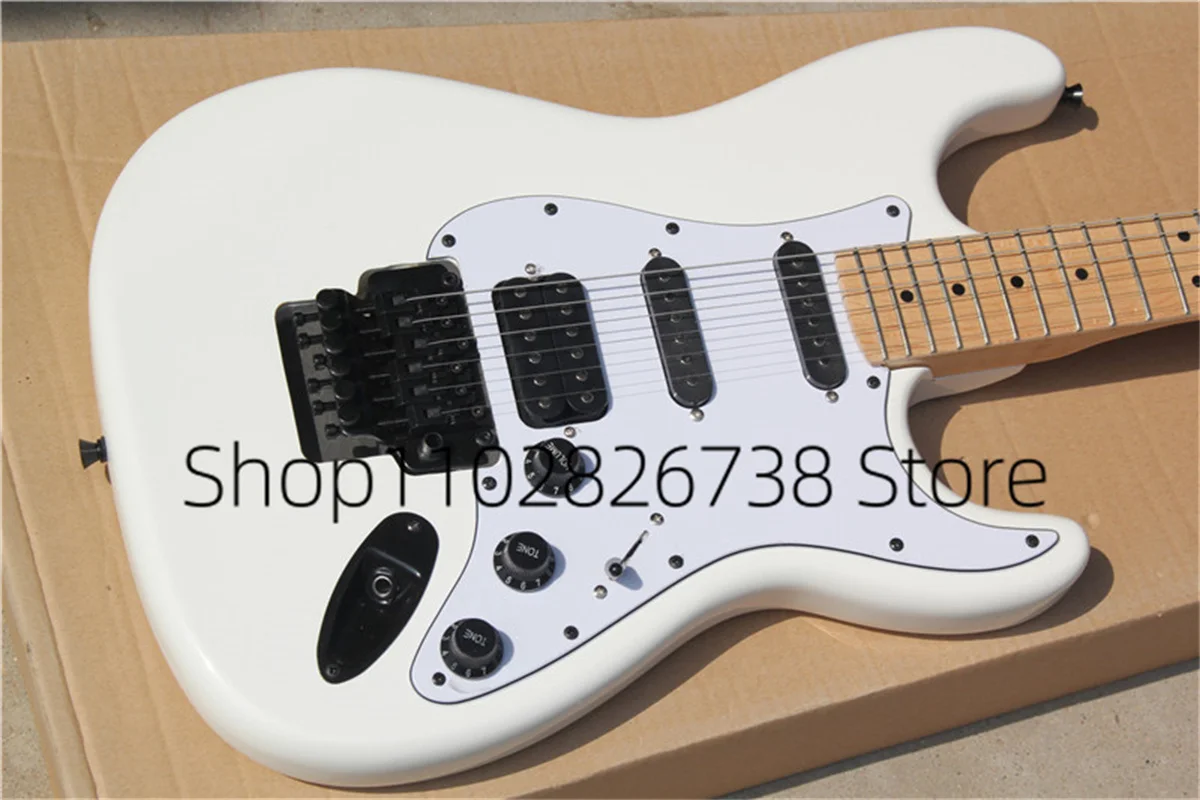 Classic White Electric Guitar Stra Guitar Tremolo Bridge Maple Neck 22 Frets Black SSS Pickups Fixed Bridge Factory Custom