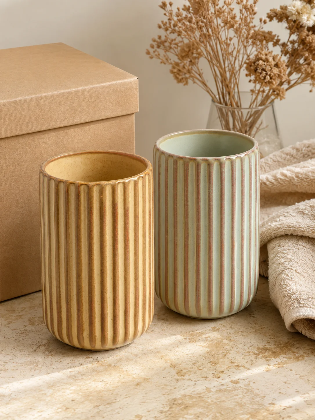 Vintage Ribbed Ceramic Toothbrush Holder Bathroom Countertop Toothbrush Cup Vanity Organizer Bathroom Accessories
