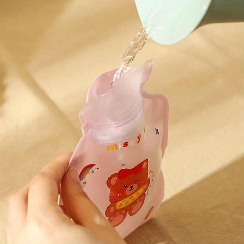 Cute Mini Hot Water Bottles Portable Small Transparent Cartoon Water Filled Winter Hand Warming Water Bag Home Warming Supplies