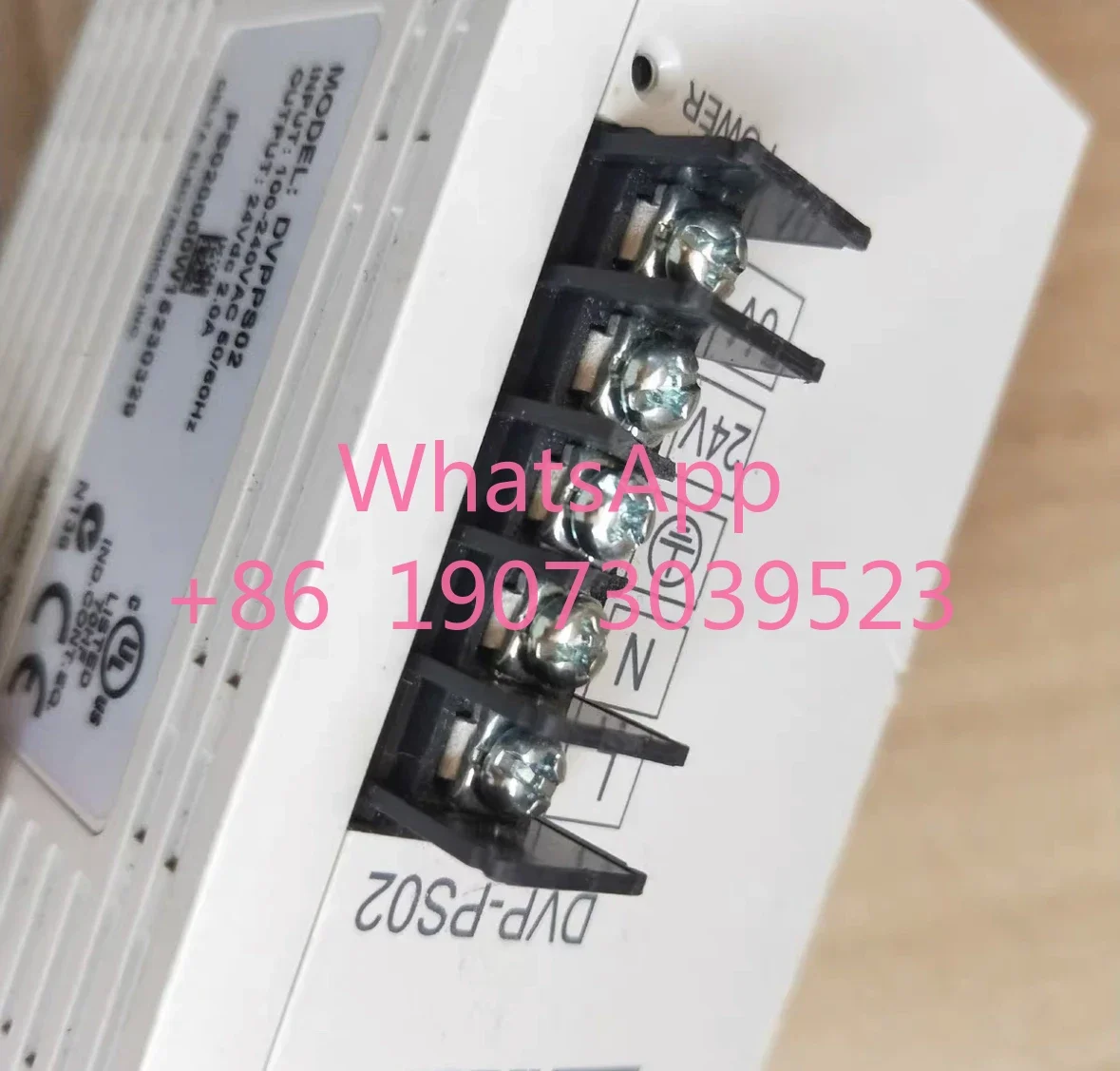 Modulo PLC DVPPS02 usato