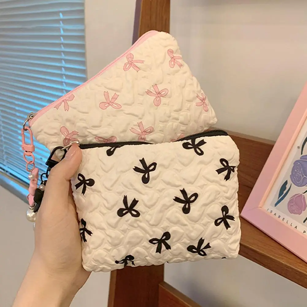 High-end Polyester Makeup Bag for Women Quilted Travel Cosmetic Bag Girls' Make Up Organizer Portable Little Bow Makeup Pouch image 4