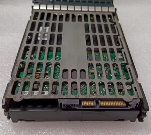 

Жесткий диск Seagate ST3000NM0033 3 ТБ SATA 7.2K для корпоративных серверов