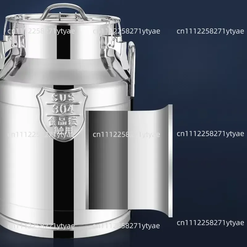 Large capacity stainless steel collapsible sealed moisture proof food storage container, suitable for kitchen use