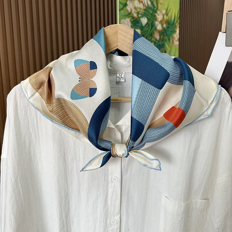 عالية الجودة وشاح 65 سنتيمتر النساء ساحة الحرير عصابات الفاخرة مصمم هيمز توالت حواف شالات رئيس حقيبة اكسسوارات هدية الكريسماس #2