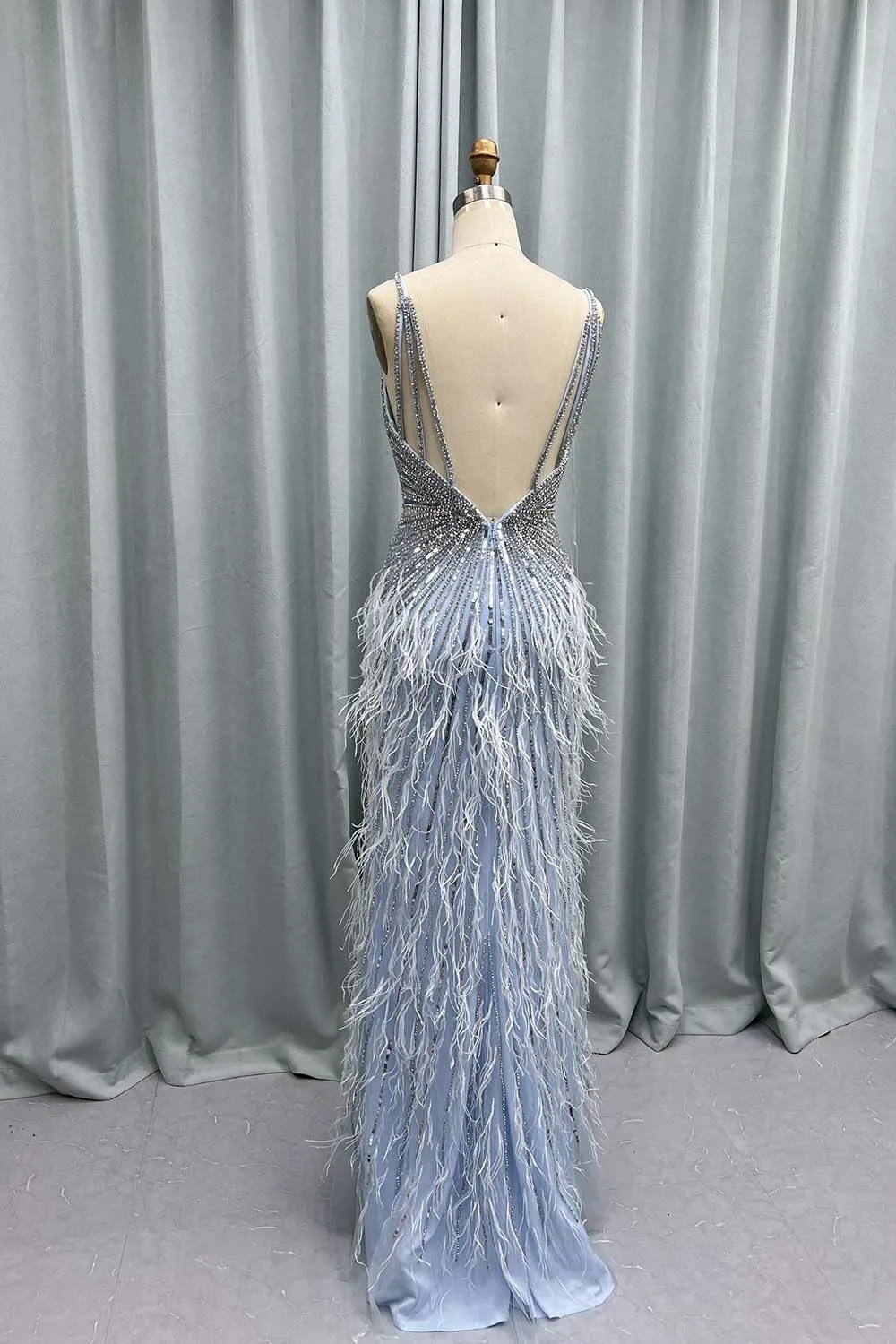 YQLNNE Luxury Blue Feathers Crystals Long Evening Dresses Straps Tulle Beaded Weddding Party Gown Vestidos