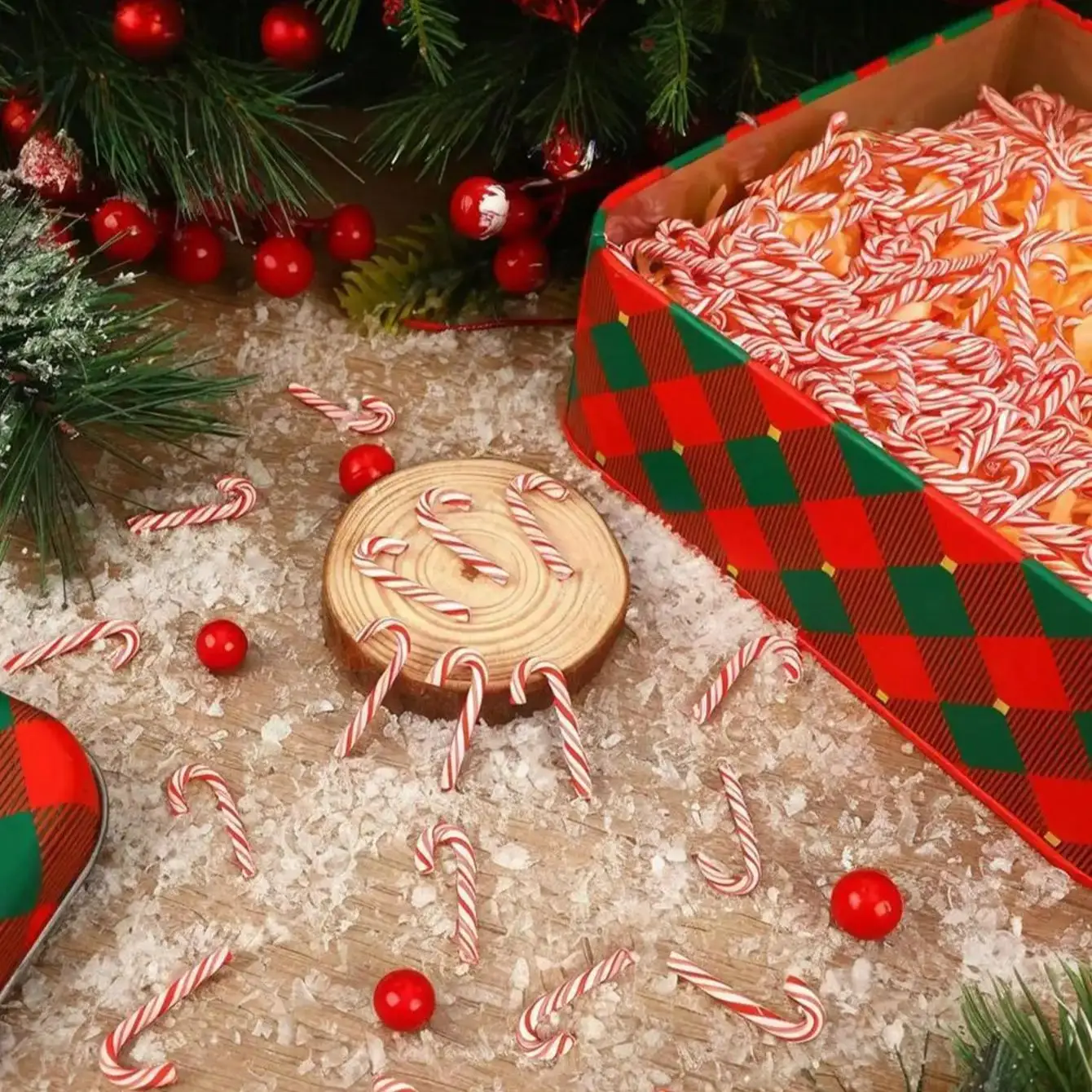 30 قطعة قصب حلوى عيد الميلاد الصغيرة الحلي الأحمر الأبيض عيد الميلاد ديكور للحزب المفضلة الجدول مبعثر لوازم الحرفية