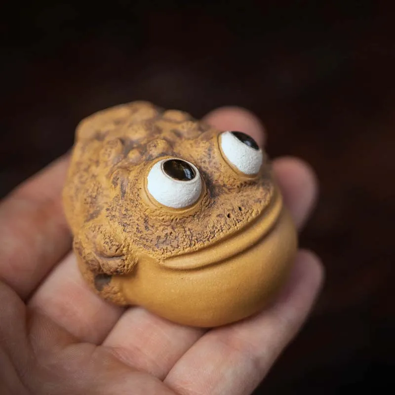 Yixing Raw Ore Purple Sand Tea Pet Three-legged Golden Toad Pixiu Small Ornaments Sculpture Ceramic Golden Toad Tea Pet Yixing