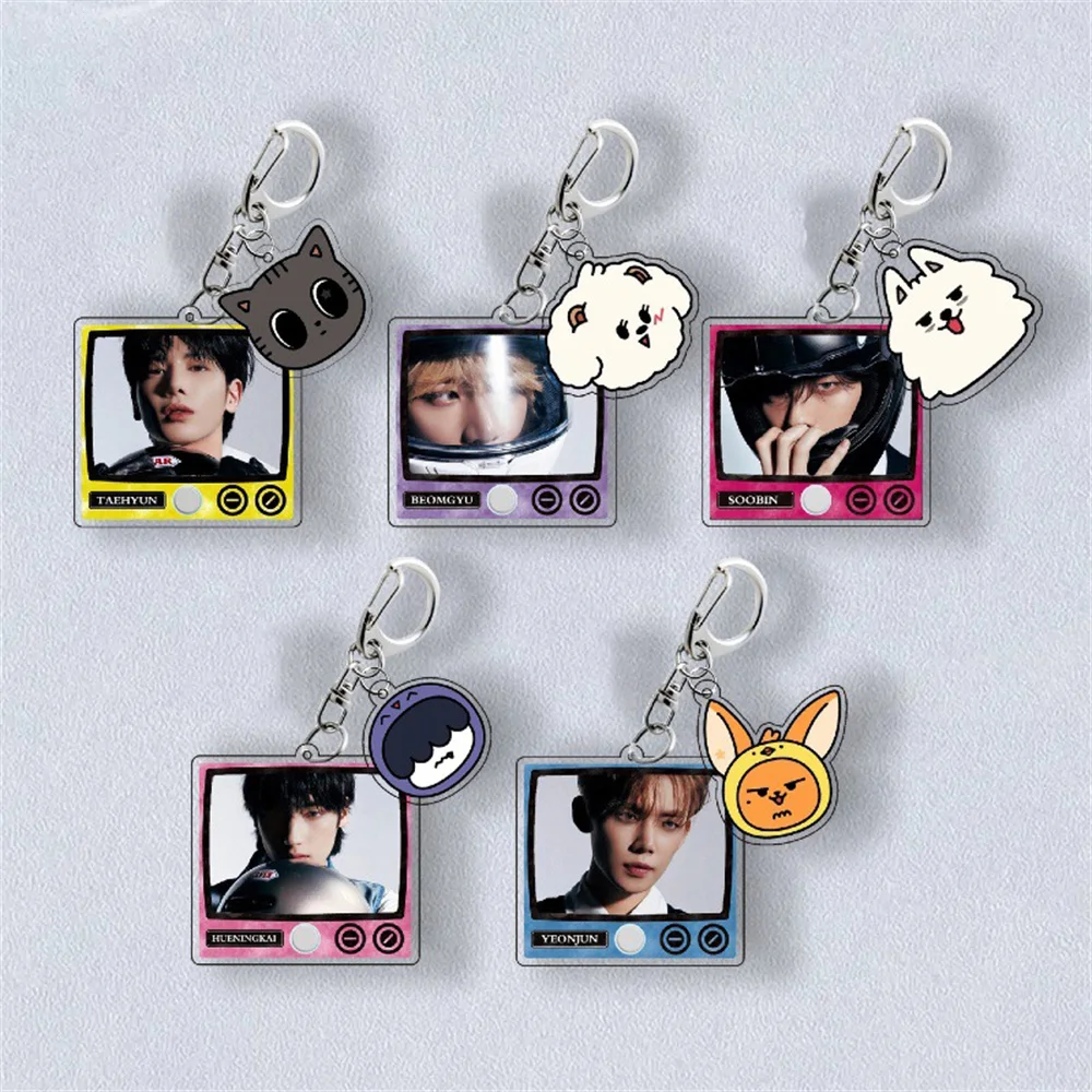 Kpop Idols Yeonjun Soobin Keychain 2pcs/Set Cartoon Cute Acrylic Printing Pendant Bag Accessories Taehyun Beomgyu Fans Gift