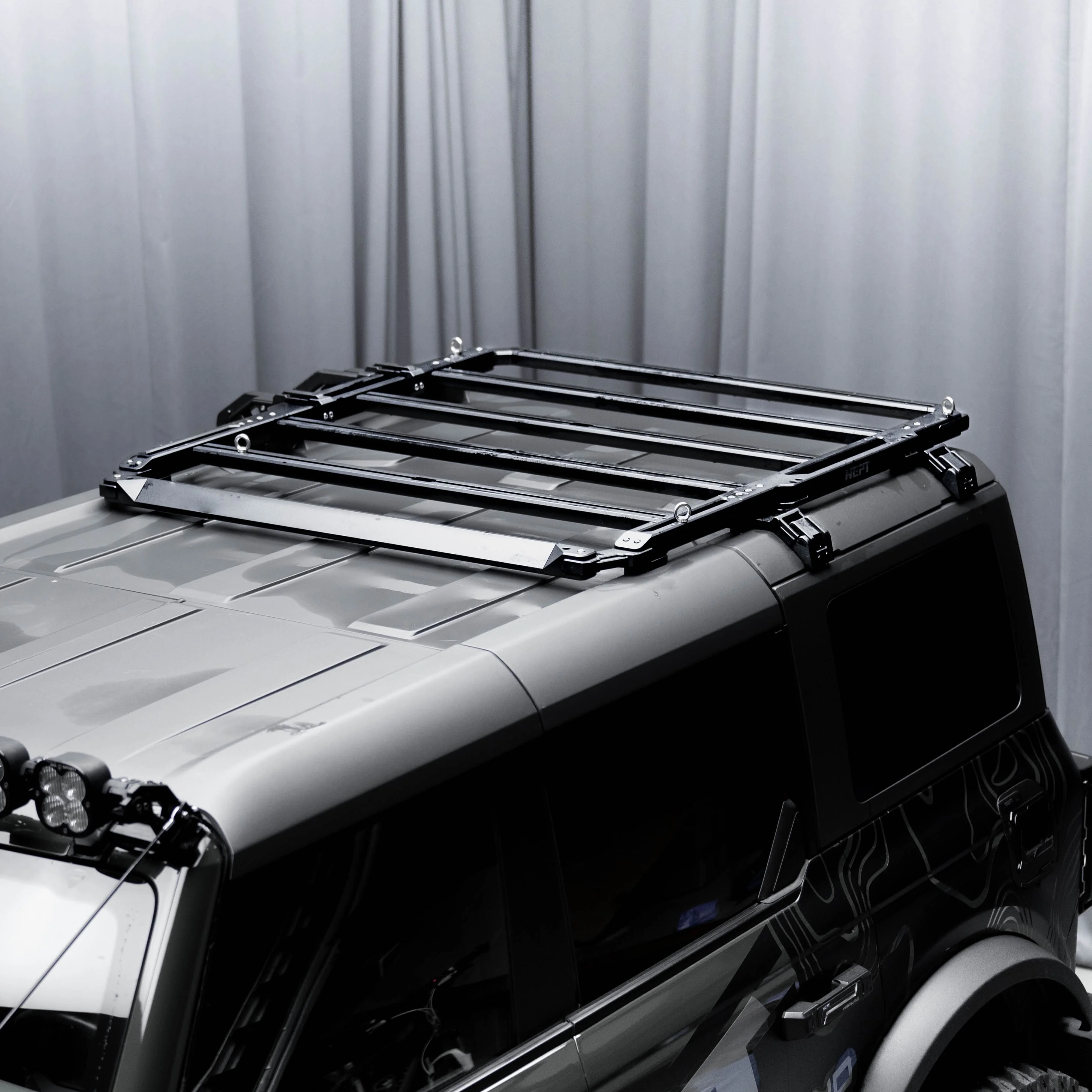 

Aluminum-Magnesium Alloy Roof Rack for Ford Bronco CNC Machined
