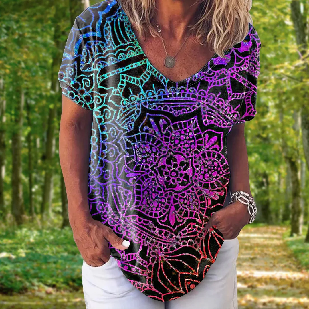 Retro Paisley Pattern T-Shirts Mandala 3D Print Women V-Neck Short Sleeve T Shirt Y2K Tee Oversized Harajuku Top Female Clothing