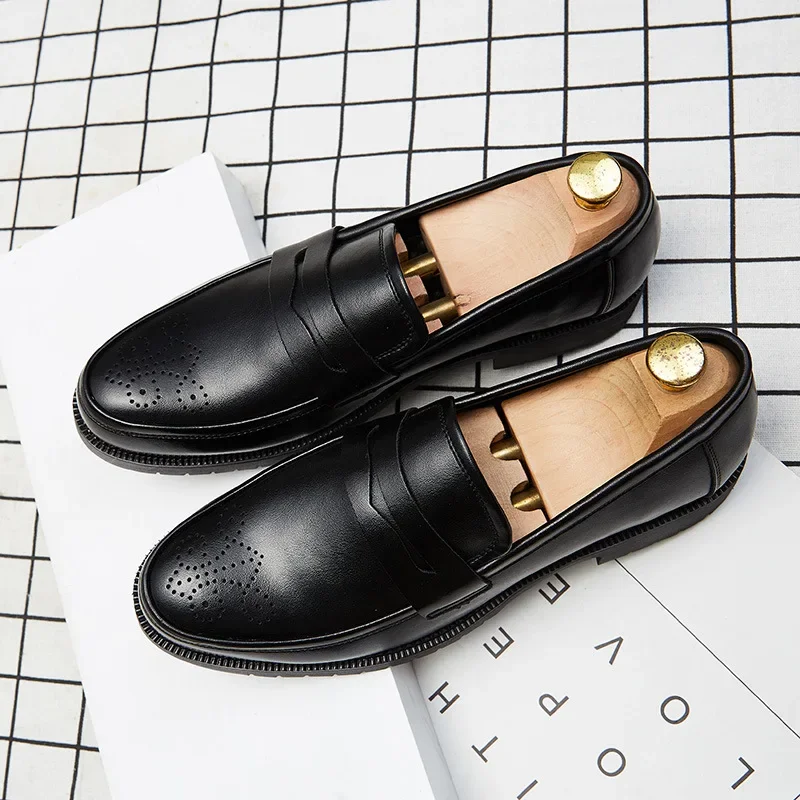 Mocassins altos internos para homens, sapatos casuais, sapatos clássicos de festa britânicos, sapato que aumenta a altura, apto