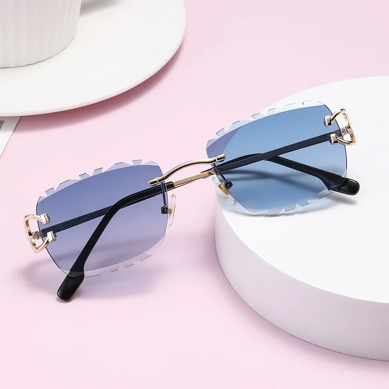 

Новый стиль, женские солнцезащитные очки прямоугольной формы, без оправы, солнцезащитные очки с обрезанными краями для мужчин, женские солнцезащитные очки высокого качества